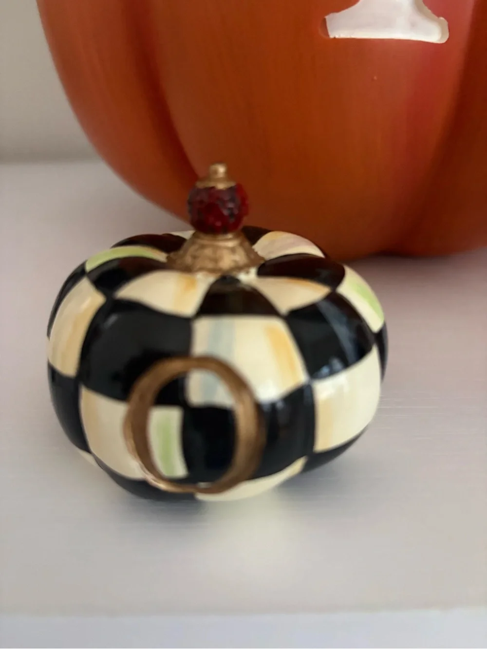 Mackenzie Childs spooky pumpkins black white checked striped euc box is included
